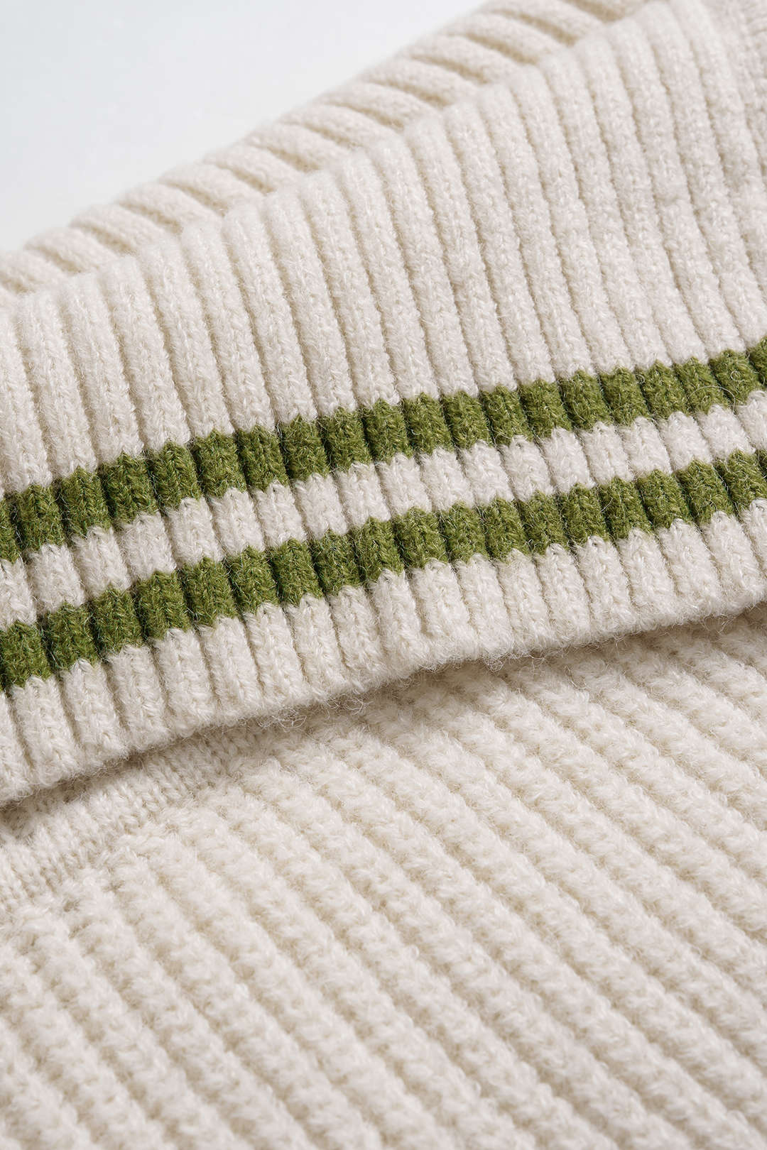 Knit Contrast Binding Asymmetrical Ribbed Long-Sleeve Top - Image 3